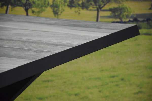 AVH-Collectie New Valley New Delhi dining tuinset 224x103xH74 cm 7 delig kruispoot AVH-Collectie New Valley New Delhi dining tuinset 224x103xH74 cm 7 delig kruispoot