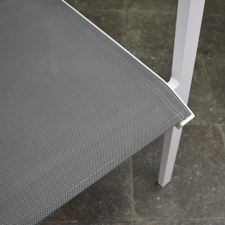 AVH-Collectie New Valley Fresno dining tuinset 100x100xH74 cm 5 delig aluminium wit