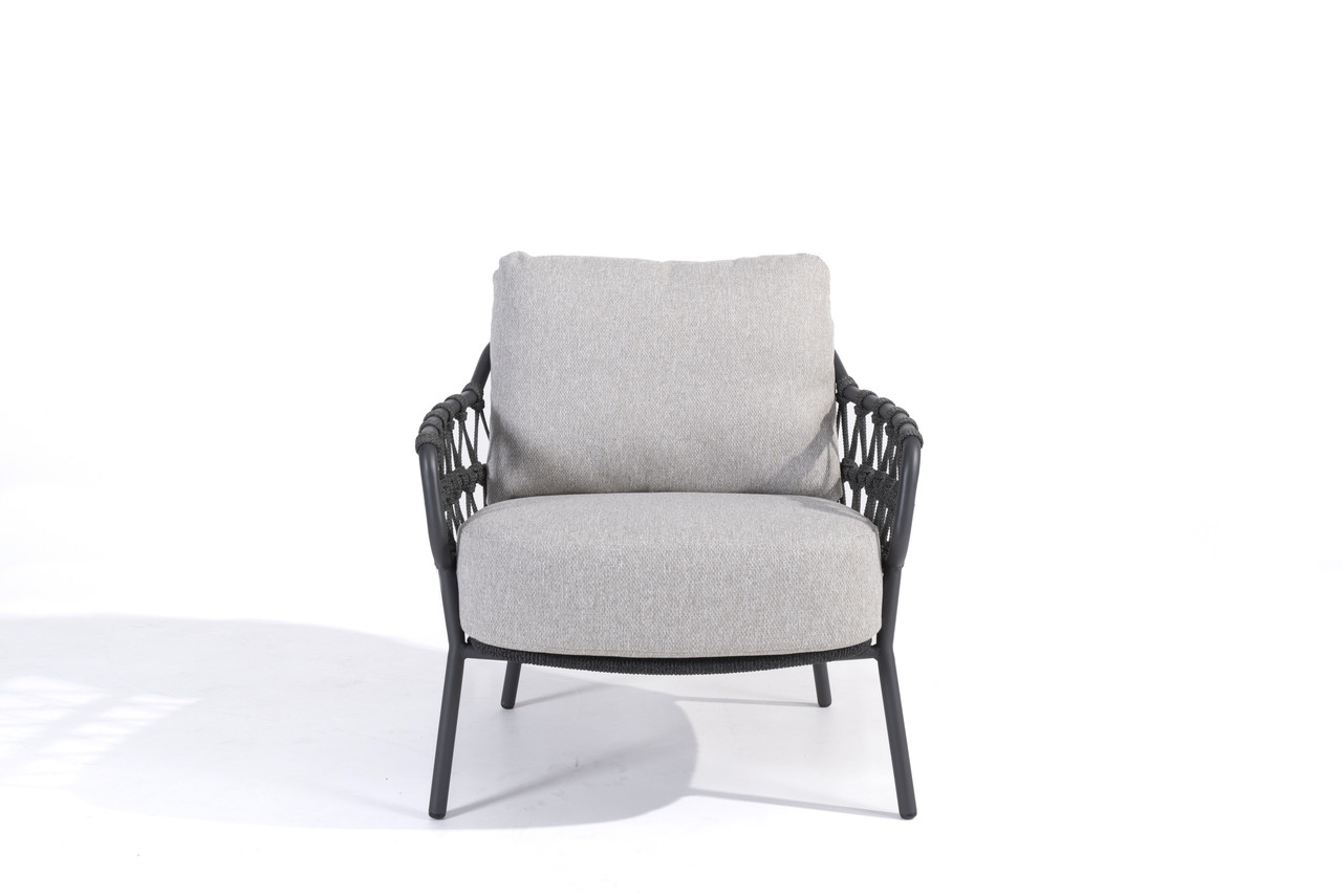 4 Seasons Outdoor Calpi low dining tuinstoel met 2 kussens antraciet 4 Seasons Outdoor 4 Seasons Outdoor Calpi low dining tuinstoel met 2 kussens antraciet 4 Seasons Outdoor