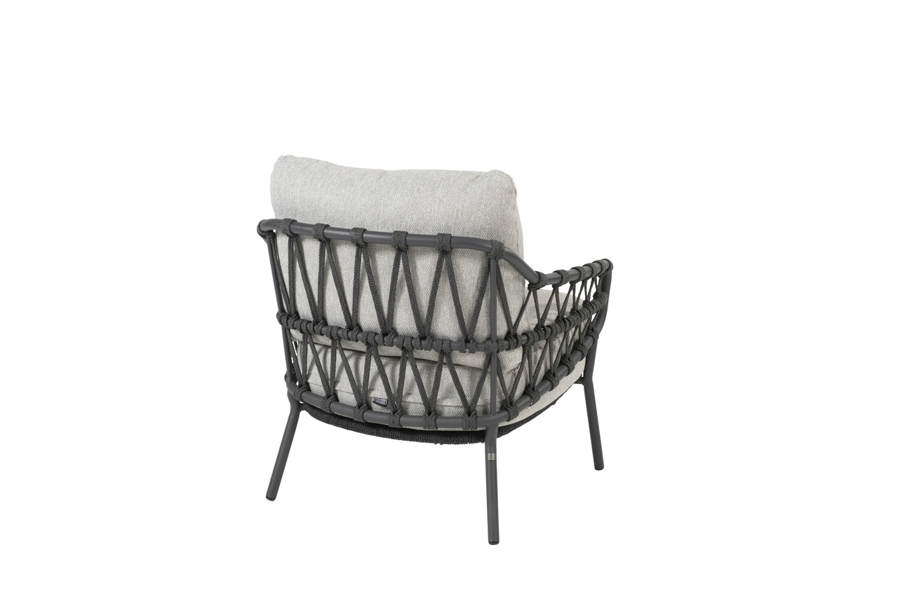 4 Seasons Outdoor Saba Calpi low dining tuinset 8 delig 160 cm rond 4 Seasons Outdoor 4 Seasons Outdoor Saba Calpi low dining tuinset 8 delig 160 cm rond 4 Seasons Outdoor