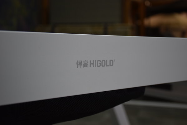 Higold York dining tuintafel 200x90xH75 cm aluminium wit teak - glass top Higold York dining tuintafel 200x90xH75 cm aluminium wit teak - glass top