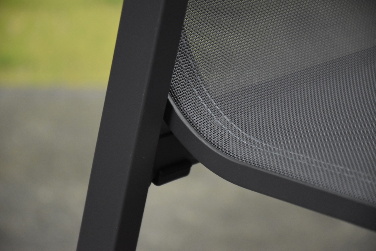 AVH-Collectie Set van 4 New Valley stapelbare tuinstoelen antraciet aluminium AVH-Collectie Set van 4 New Valley stapelbare tuinstoelen antraciet aluminium