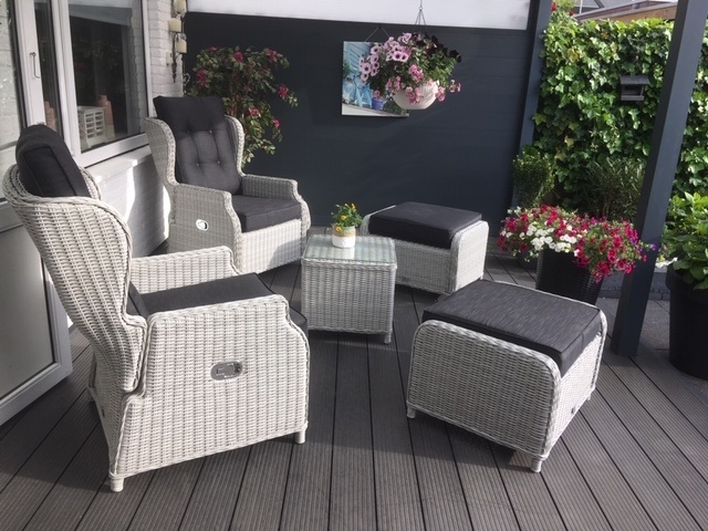 Kunstbloemen of echte bloemen welke kies jij in huis Kunstbloemen of echte bloemen welke kies jij in huis