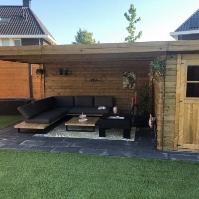 Een zomerse siësta: Comfortabele ligstoelen voor ontspanning in de tuin