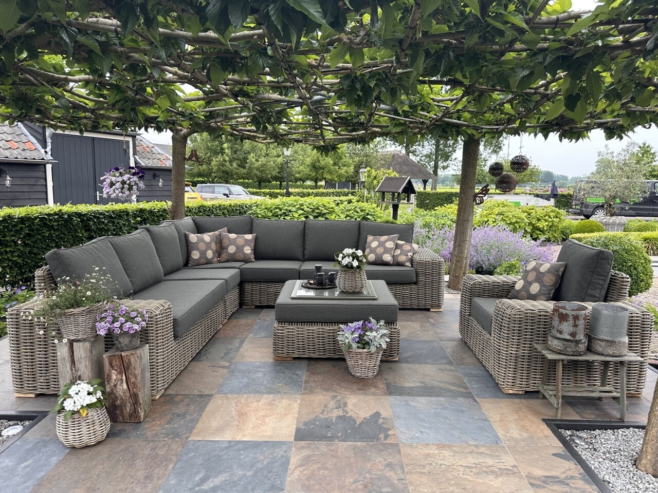 AVH-Collectie Queen hoek loungeset 5 delig grijs wicker AVH-Collectie Queen hoek loungeset 5 delig grijs wicker