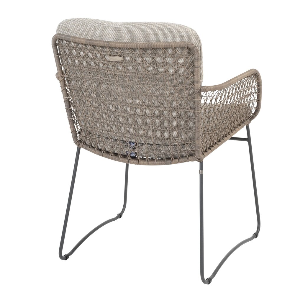 4 Seasons Outdoor Aprilla Prado dining tuinset 130 cm rond 5 delig Pure 4 Seasons Outdoor 4 Seasons Outdoor Aprilla Prado dining tuinset 130 cm rond 5 delig Pure 4 Seasons Outdoor