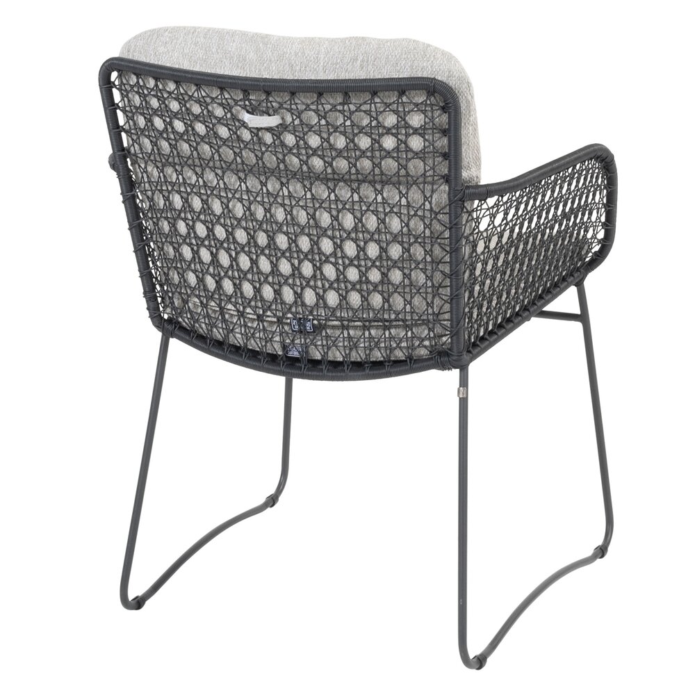 4 Seasons Outdoor Aprilla Prado dining tuinset 160 cm rond 7 delig Antraciet 4 Seasons Outdoor 4 Seasons Outdoor Aprilla Prado dining tuinset 160 cm rond 7 delig Antraciet 4 Seasons Outdoor