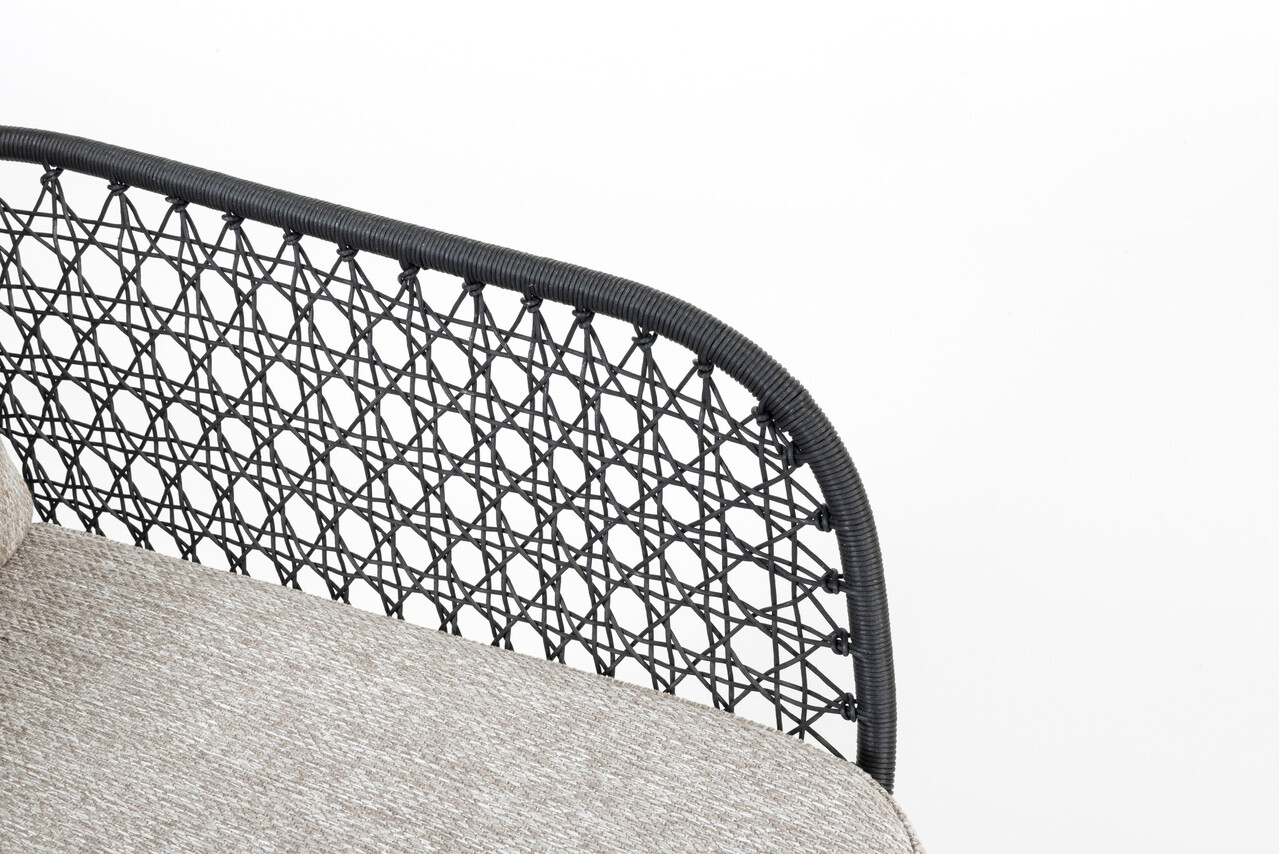 4 Seasons Outdoor Aprilla Prado dining tuinset 160 cm rond 7 delig Antraciet 4 Seasons Outdoor 4 Seasons Outdoor Aprilla Prado dining tuinset 160 cm rond 7 delig Antraciet 4 Seasons Outdoor