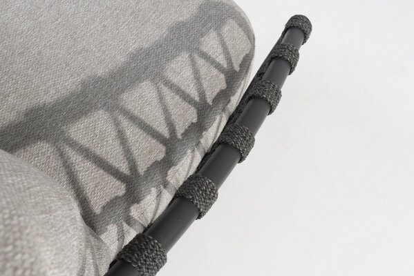 4 Seasons Outdoor Noah Calpi dining tuinset 260x100xH75 cm 7 delig antraciet 4 Seasons Outdoor 4 Seasons Outdoor Noah Calpi dining tuinset 260x100xH75 cm 7 delig antraciet 4 Seasons Outdoor