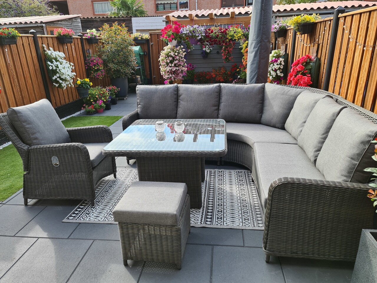 Bilbao premium dining hoek loungeset 5 delig antraciet wicker Bilbao premium dining hoek loungeset 5 delig antraciet wicker