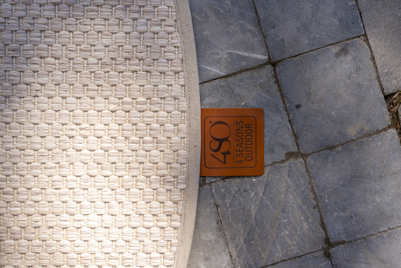4 Seasons Outdoor Buitenkleed 150 cm rond latte 4 Seasons Outdoor 4 Seasons Outdoor Buitenkleed 150 cm rond latte 4 Seasons Outdoor
