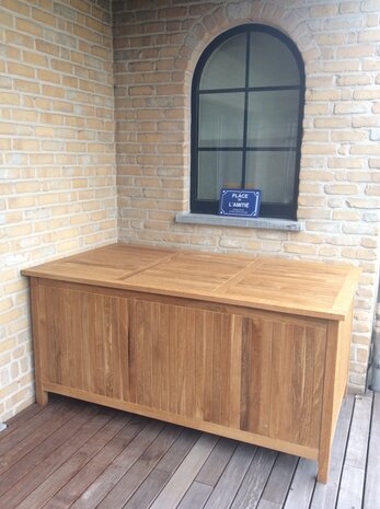 AVH-Collectie Kussenbox opbergbox XL teak 185x100xH85 cm AVH-Collectie Kussenbox opbergbox XL teak 185x100xH85 cm