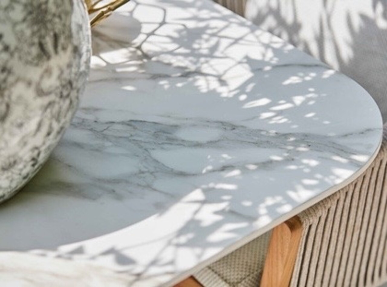 SUNS Palermo dining tuintafel Neolith wit 320x116xH75 cm SUNS SUNS Palermo dining tuintafel Neolith wit 320x116xH75 cm SUNS