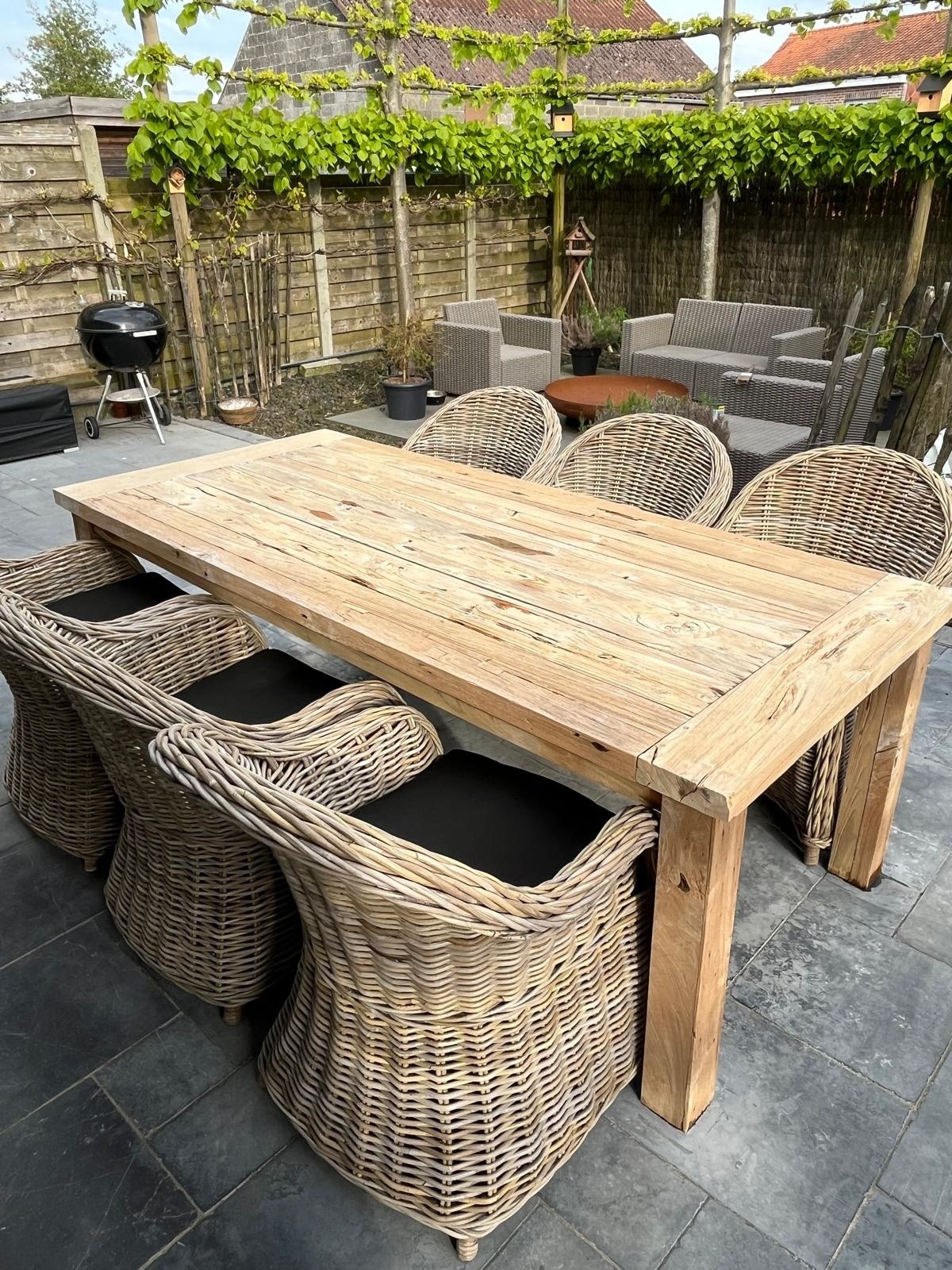 De beste tips voor het onderhouden van je houten tuinmeubelen De beste tips voor het onderhouden van je houten tuinmeubelen