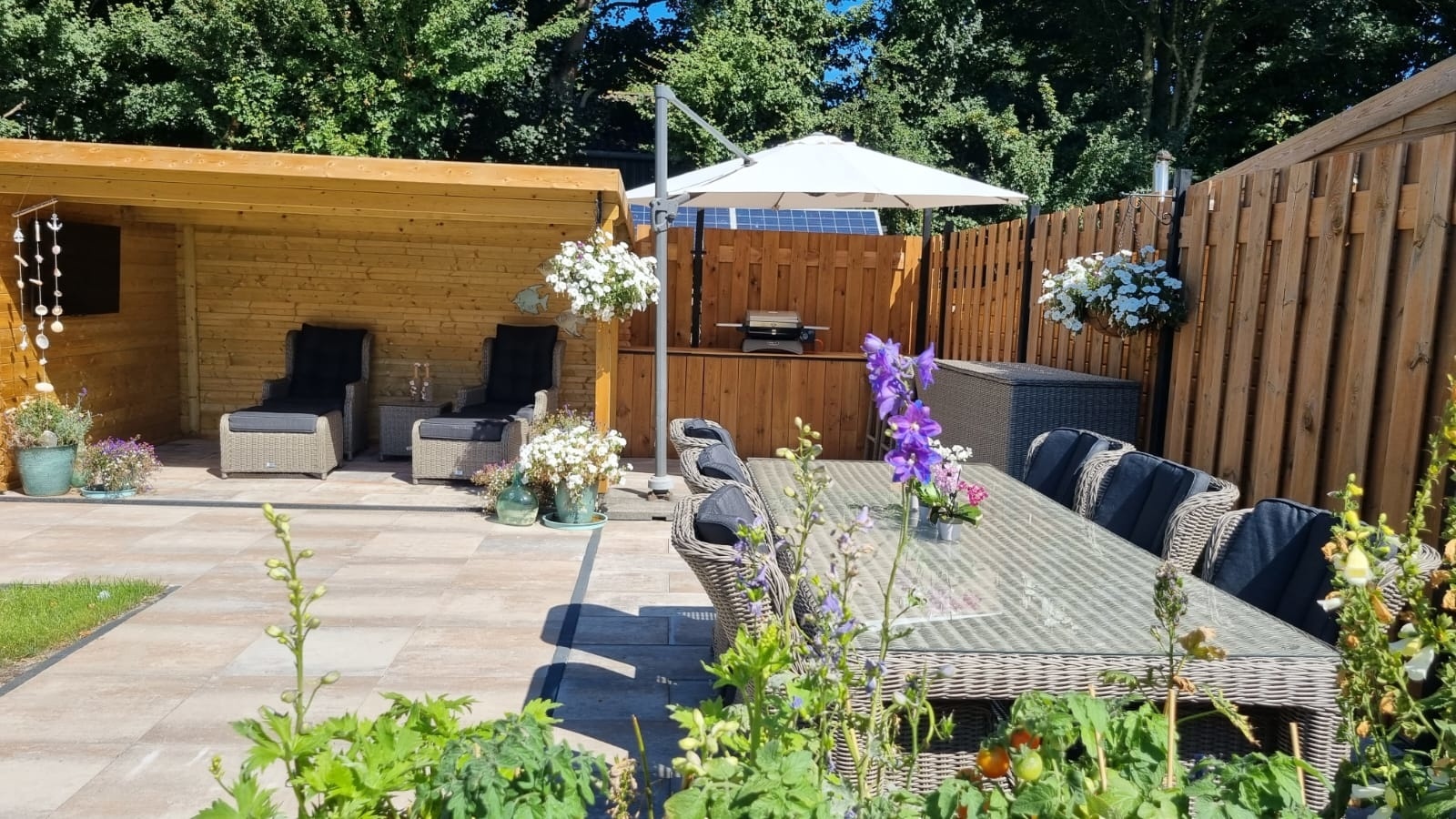 De geschiedenis van tuinmeubelen van klassiek tot modern