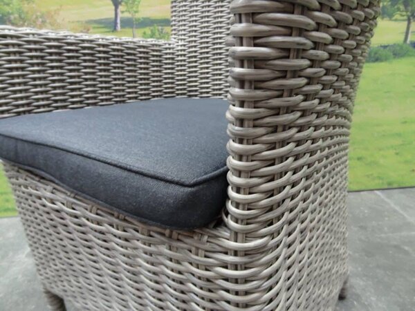 AVH-Collectie Capri dining tuinstoel grijs wicker set van 4 AVH-Collectie Capri dining tuinstoel grijs wicker set van 4