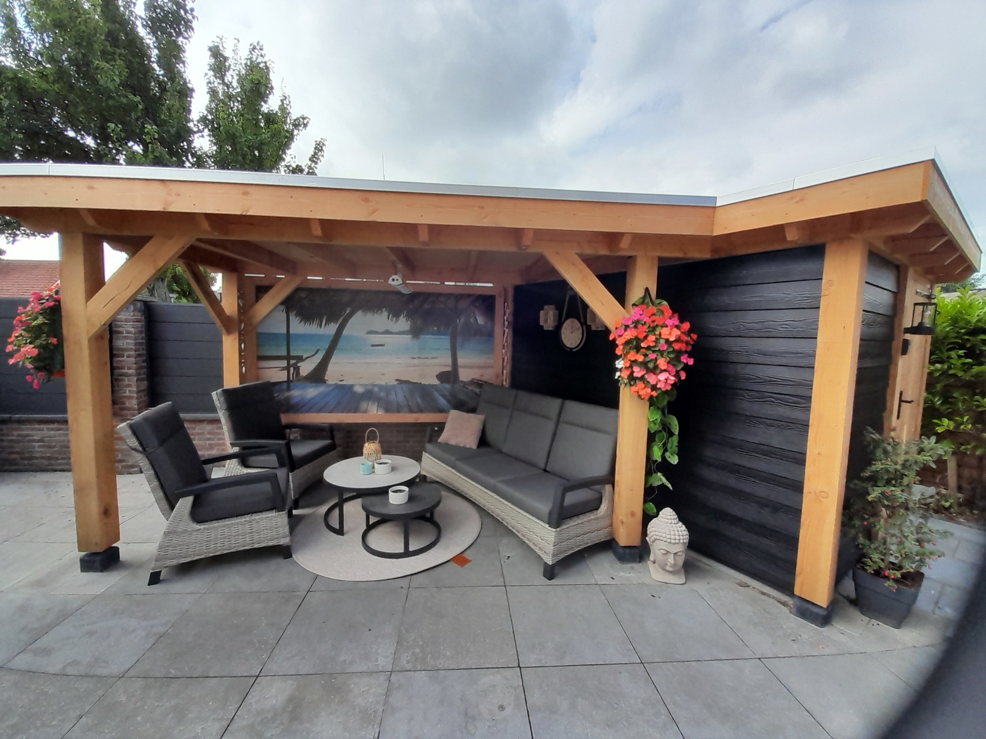 Tuinmeubels Opbergen: Creatieve Oplossingen voor Kleinere Ruimtes