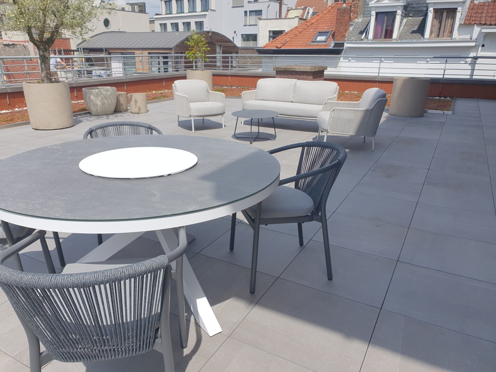 Materialen die Bestand zijn tegen Herfstweer: Waar Moet Je Op Letten? Materialen die Bestand zijn tegen Herfstweer: Waar Moet Je Op Letten?