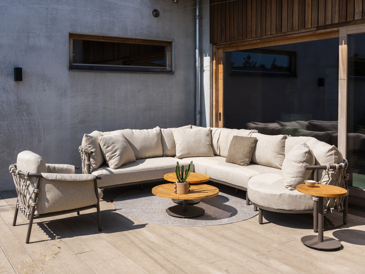 4 Seasons Outdoor Ezra love island terre 4 Seasons Outdoor 4 Seasons Outdoor Ezra love island terre 4 Seasons Outdoor