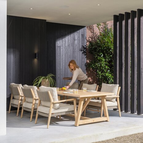 4 Seasons Outdoor Julia low tuinstoel brushed teak 4 Seasons Outdoor 4 Seasons Outdoor Julia low tuinstoel brushed teak 4 Seasons Outdoor