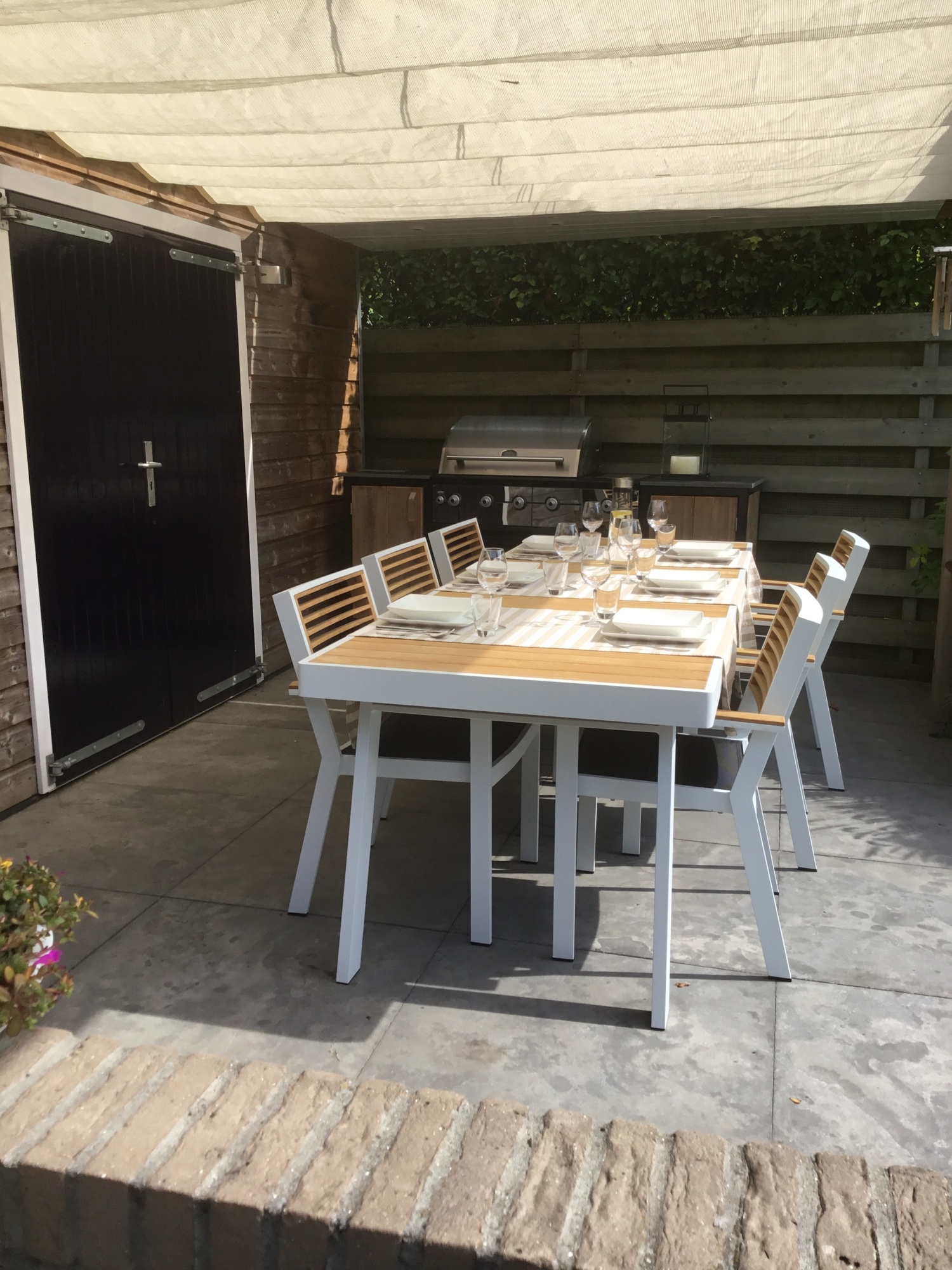 De mooiste tuinmeubelen in een landelijke stijl