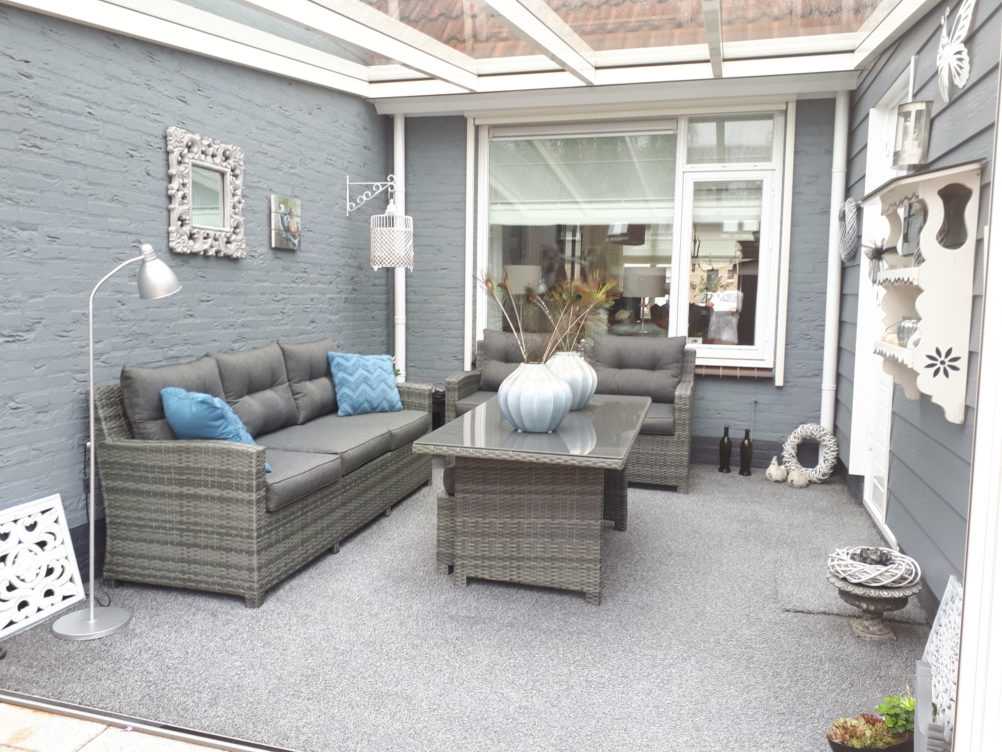 Je tuinmeubelen beschermen tegen de zon doe je zo