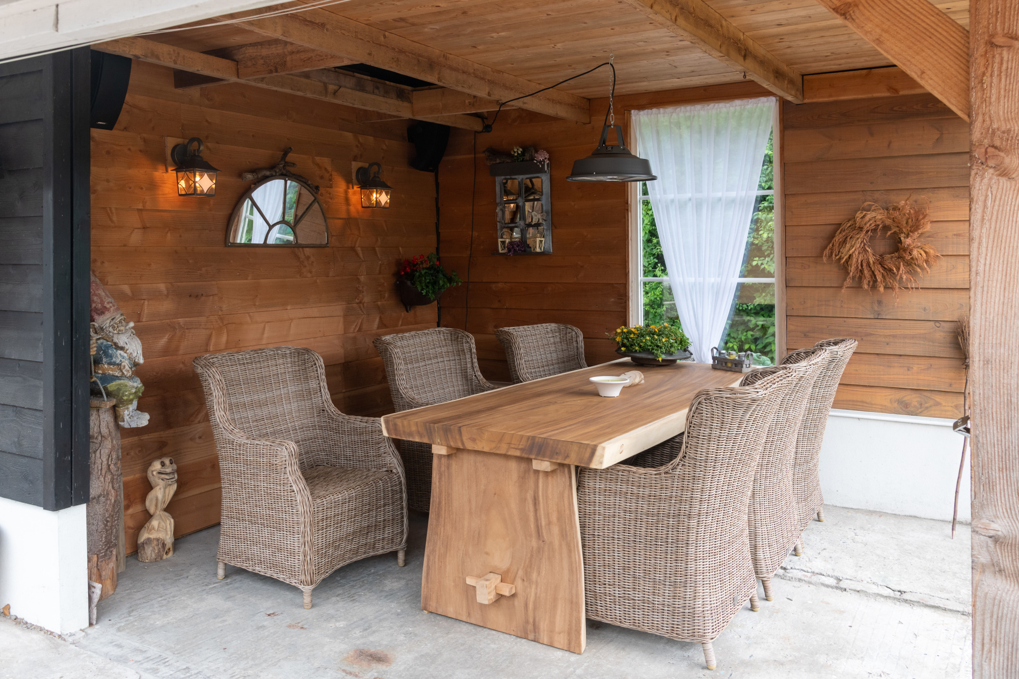 De voor en nadelen van een grote tuin op een rijtje