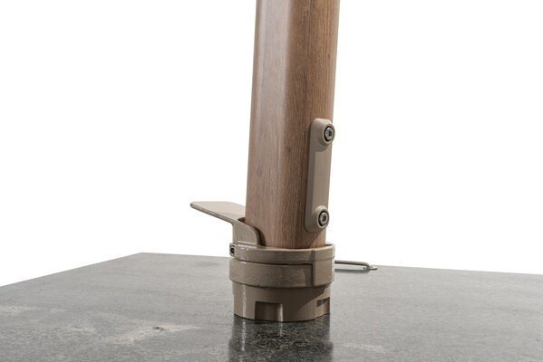 4 Seasons Outdoor Siesta premium zweefparasol 300x300 cm houtlook charcoal 4 Seasons Outdoor met 90KG voet en hoes 4 Seasons Outdoor Siesta premium zweefparasol 300x300 cm houtlook charcoal 4 Seasons Outdoor met 90KG voet en hoes