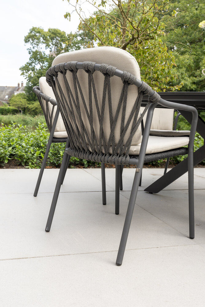 Taste 4SO Manitoba Locarno dining tuinset 160 cm rond 7 delig HPL antraciet 4 Seasons Outdoor