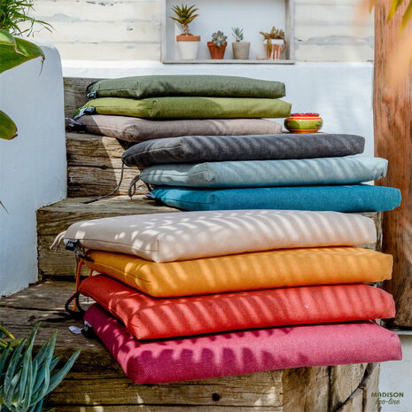 Madison Sierkussen 50x50 cm paspel Taupe canvas eco+ Madison Sierkussen 50x50 cm paspel Taupe canvas eco+