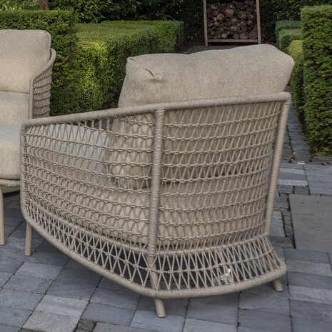 4 Seasons Outdoor Puccini lounge tuinstoel met 2 kussens latte 4 Seasons Outdoor