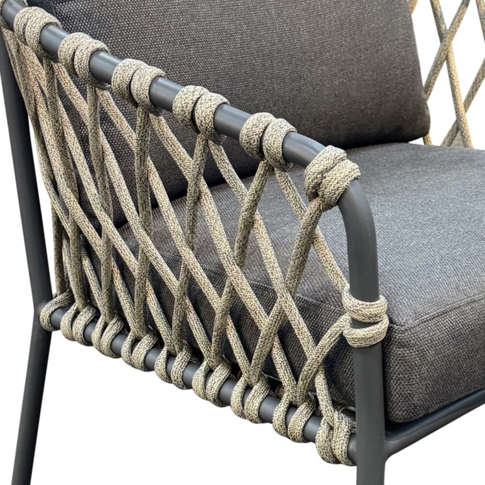 AVH-Collectie Amalfi low dining tuinstoel antraciet zand rope AVH-Collectie Amalfi low dining tuinstoel antraciet zand rope