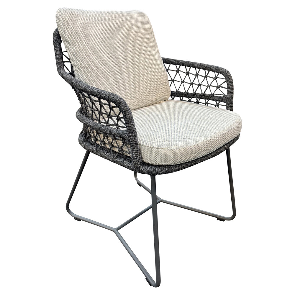 AVH-Collectie Taranto Lido dining tuinset 240x110xH75 cm 7 delig antraciet AVH-Collectie Taranto Lido dining tuinset 240x110xH75 cm 7 delig antraciet