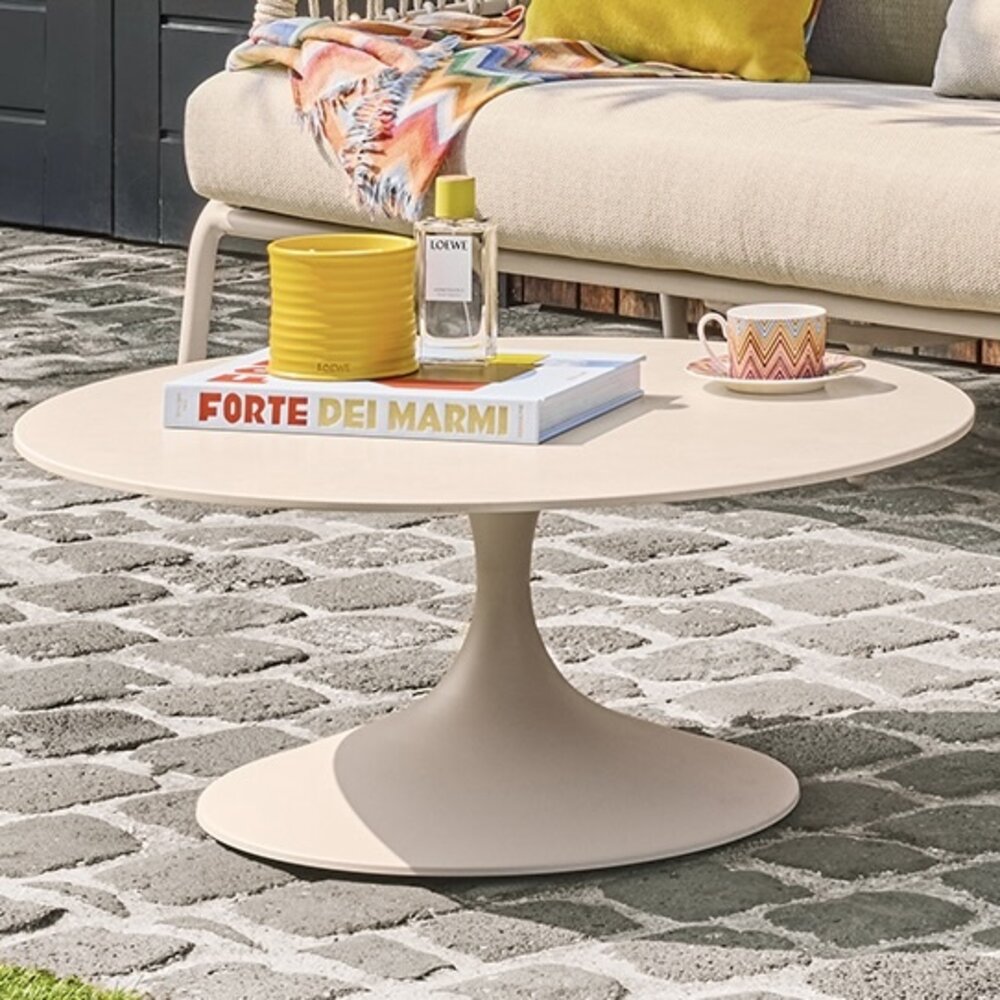 SUNS Suns Nova loungetafel 60xH40 cm rond sintered stone camel sand SUNS Suns Nova loungetafel 60xH40 cm rond sintered stone camel sand
