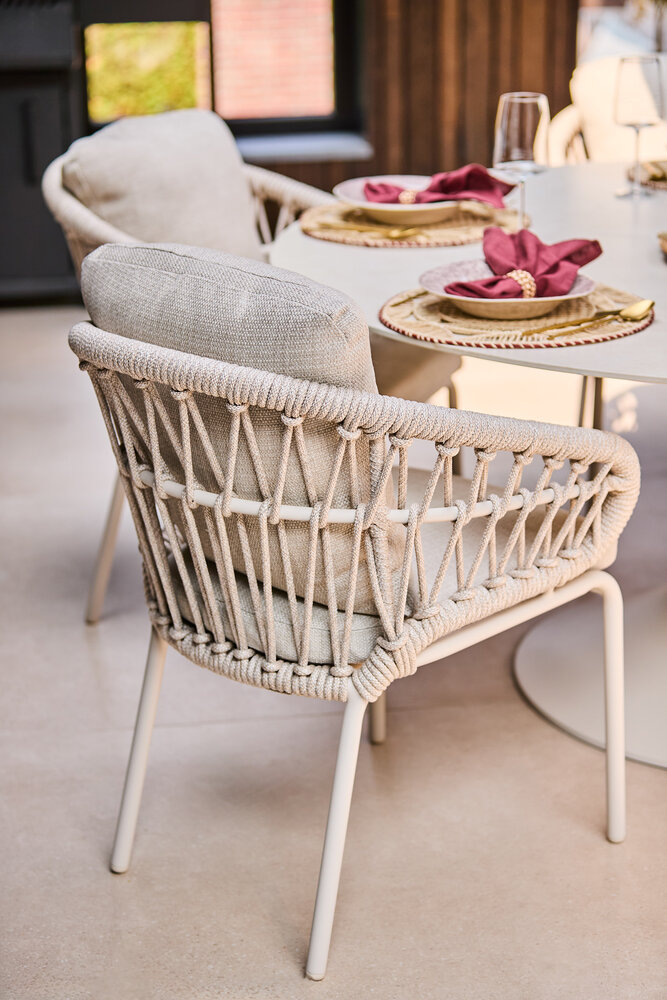 SUNS Suns Tosca Nova dining tuinset 120xH76,5 cm rond 5 delig camel sand latte