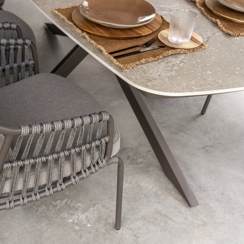 4 Seasons Outdoor Prado Bernini dining tuinset 300x110xH75 cm 9 delig keramiek terre 4 Seasons Outdoor