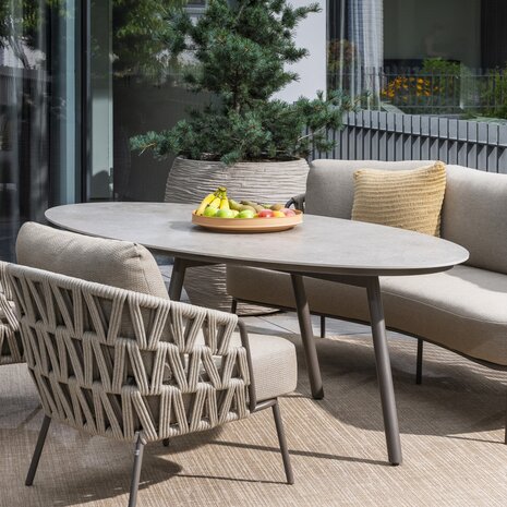 Taste 4SO Salute low dining tafel ovaal 220x105xH69 cm keramiek terre Taste 4SO