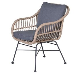 Showroommodel Margriet dining tuinstoel zwart - natural ( set van 4 stuks) Showroommodel Margriet dining tuinstoel zwart - natural ( set van 4 stuks)