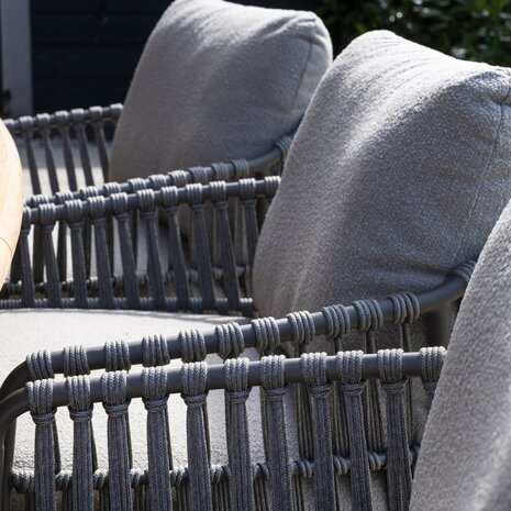 4 Seasons Outdoor Sarah Capalbio low dining tuinset 130xH69 cm rond 5 delig terre 4 Seasons Outdoor