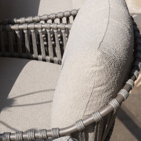 4 Seasons Outdoor Sarah Capalbio low dining tuinset 130xH69 cm rond 5 delig terre 4 Seasons Outdoor