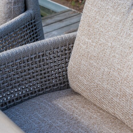 4 Seasons Outdoor Hampton Savanne dining tuinset 160xH75 cm rond 7 delig mortex terre 4 Seasons Outdoor