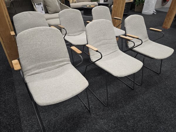 4 Seasons Outdoor Showroommodel Veneto dining tuinstoel stapelbaar rvs antraciet 4 Seasons Outdoor set van 6