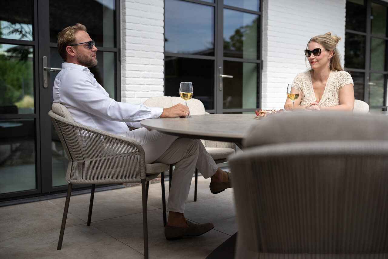 4 Seasons Outdoor Prado Florence dining tuinset 130xH75 cm rond 5 delig keramiek terre Taste 4SO