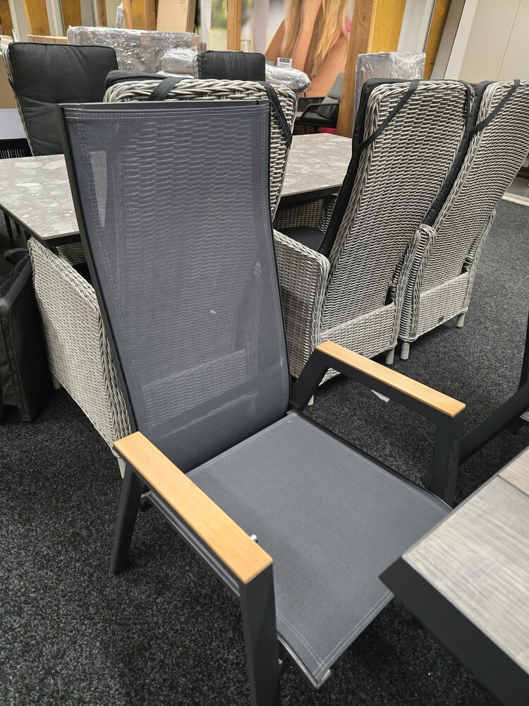 AVH-Collectie Showroommodel Nancy dining tuinstoel aluminium teak antraciet ( set van 6) AVH-Collectie Showroommodel Nancy dining tuinstoel aluminium teak antraciet ( set van 6)