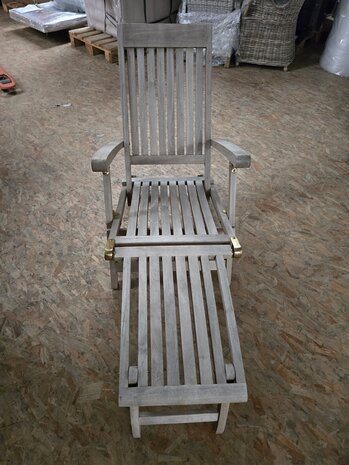 AVH-Collectie Showroommodel Volendammer deckchair teak