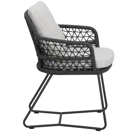 AVH-Collectie TaraTaranto Flair dining tuinset antraciet 120xH75cm 5- delignto Flair dining tuinset antraciet 120xH75cm AVH-Collectie TaraTaranto Flair dining tuinset antraciet 120xH75cm 5- delignto Flair dining tuinset antraciet 120xH75cm