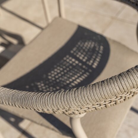 4 Seasons Outdoor Sarah Sienna dining tuinset 120xH75 cm 5 delig latte keramiek Taste 4SO