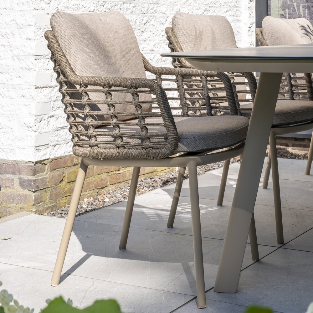 4 Seasons Outdoor Estate Puglia dining tuinset 240x105xH75 cm 7 delig keramiek latte Taste 4SO 4 Seasons Outdoor Estate Puglia dining tuinset 240x105xH75 cm 7 delig keramiek latte Taste 4SO