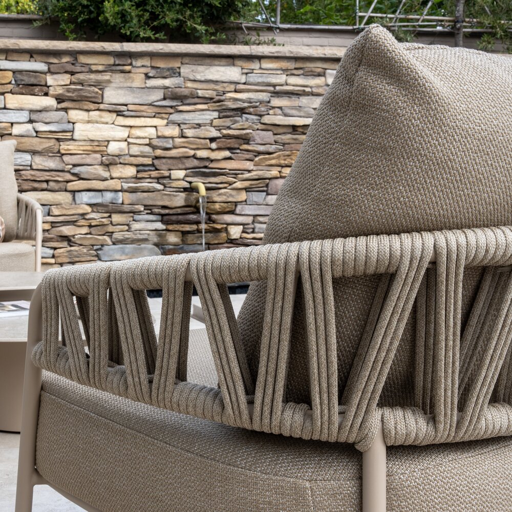 4 Seasons Outdoor Sofie Calma stoel bank loungeset 5 delig keramiek latte Taste 4SO 4 Seasons Outdoor Sofie Calma stoel bank loungeset 5 delig keramiek latte Taste 4SO