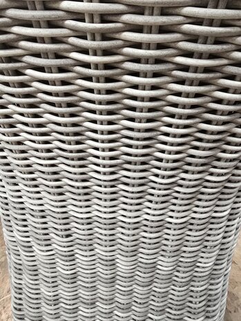 AVH-Collectie Showroommodel 1 x Darwin robuust dining tuinstoel 8 mm licht grijs